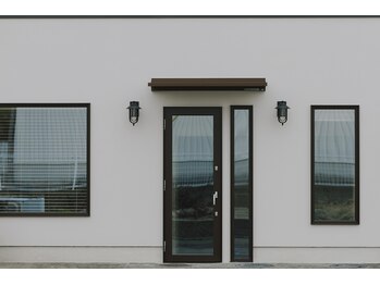 フュー(few.)/外観2