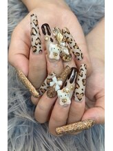 エスフィーネイルサロン ブリーユ(Esfy nailsalon Brille)/ハート型レオパードネイル