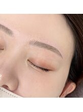 ビューステージ アイブロウサロン 天神/アーチ眉