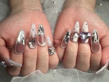 ミュウブランシュの写真/イベント用のネイルで派手にしたい方必見！SNSで大人気の韓国ネイル・ワンホンネイルもお任せください☆