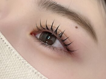 トコ(toco)の写真/【人気話題の韓国トレンドサロン☆】束感まつ毛でぱっちり華やかに♪理想の目元に仕上げます！