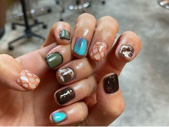 カーティシーネイルズ(curtisii NAILS)/