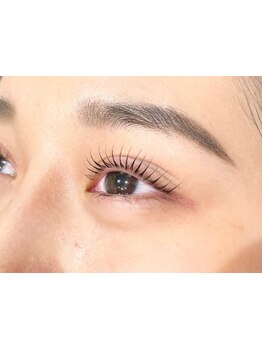 ボリュームのある目元にしたい