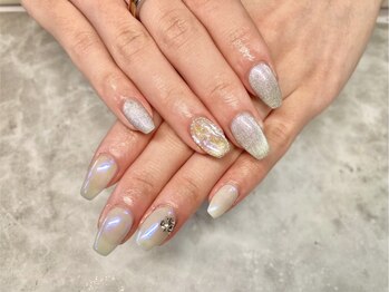 ネイル アイラッシュ 彩 熊谷店/埋めつくし×オーロラ