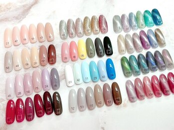 キャンアイドレッシー 南越谷店(Can I Dressy)の写真/【南越谷/新越谷駅徒歩3分】60色超のカラバリとマグネット・フラッシュで、「理想の指先」が必ず見つかる!