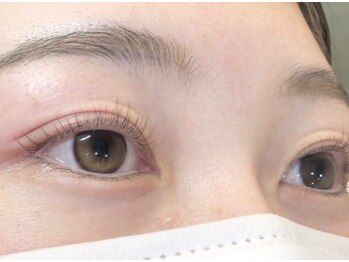 ザラボアングゥ(The Labo ungu)/パリジェンヌラッシュリフト