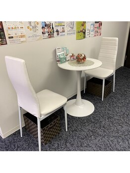 サロンドブーケ 上本町店(salon de bouquet)/待合