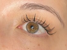 ラシク ベル(Lashiku Belle)/フラットラッシュ