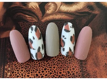 ネイルサロン&スクール ジーナ(GINA)/10月定額きれいめエレガント