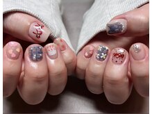 ハズグラスネイル(Haze Grass nail)/手書きアート