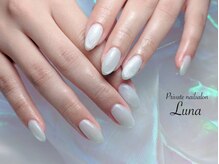 ルナ(Luna)/上品な輝きマグネット