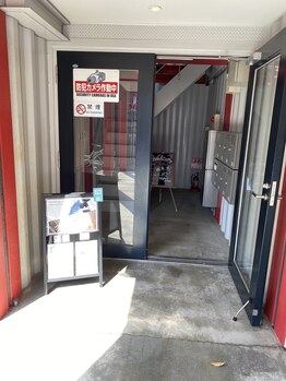 プレシャスワン 越谷店/店舗入口