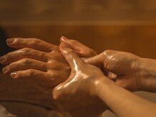 ミー(Mee)/ハンドオイルマッサージ