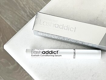 リステン 新宿店(Lis 10)/Lashaddict 販売サロン◎新宿