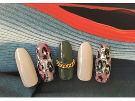 アニマル×タイダイで個性的に