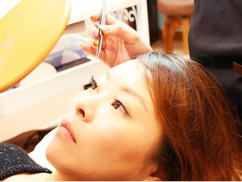 アイラッシュリゾート カハラ 国分寺店/お客様１人１人のまつ毛に応じて