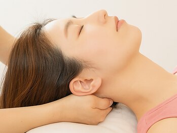 フワリボディ(Fuwa Re:body)の写真/肩こり・首こりに悩まされている方へ！【初回60分1980円】全身おまかせ／どこが悪いか分からない方へ