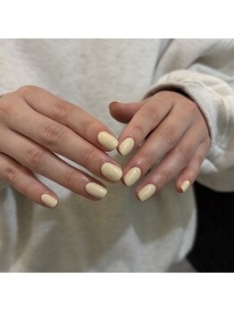 グルーク(GLUCK)/流行りのバターイエロー