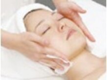 グランシス 町田店/1・角質除去＆トーン (整肌）