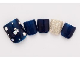 6000円　フットネイル