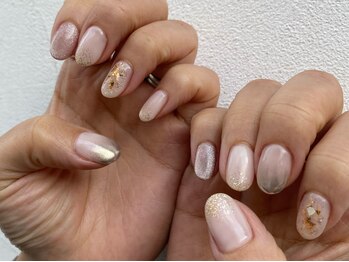 カーティシーネイルズ(curtisii NAILS)/