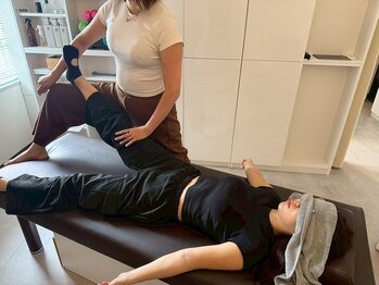 スットレ 赤坂本店/むくみ改善