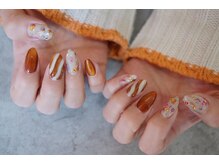 ネイル フライガール(nail FLY GIRL)/イエベさんのポップネイル