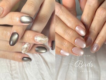 バーズ(Birds)の写真/『初めてで緊張する』ネイル初心者さんにもオススメ！シンプルなのに美しいお手元へ導きます♪