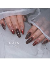 ルタネイル(Luta nail)/4本アート