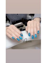 オーラネイル(Aura Nail)/艶めくターコイズブルー