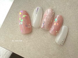 キラキラ桜ネイル
