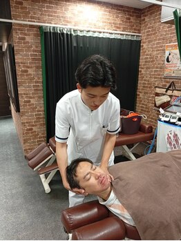 船橋駅前整骨院/ストレートネック