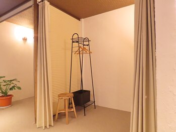 ミモザ(mimosa)/更衣スペース