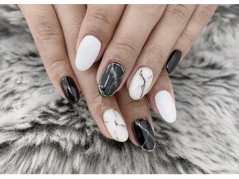 レイ 流山店(REY)/