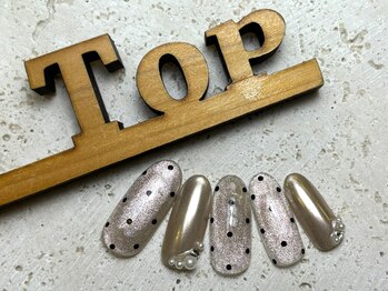 サロン ザ トップ(Salon the Top)/ドットマグパール