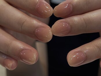 エティル(Etel atelier)/ちゅるんネイル/透け感ネイル
