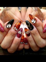 エスフィーネイルサロン ブリーユ(Esfy nailsalon Brille)/べっこうネイル