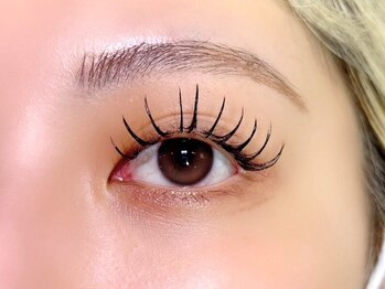 モアエッジ 表参道店(more edge)の写真/【フラットラッシュ】60分付放題¥5700/オフ込み★商材×丁寧なカウンセリングでどの角度でも素敵な目元に♪