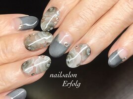 マグネットジェルの上品デザイン