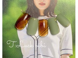 【べっこうネイル】