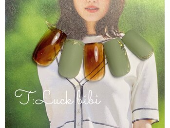 ティーラック ビビ(T:Luck bibi)/【べっこうネイル】