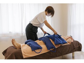 悠々の写真/腰の重さが気になる方へ。骨盤と背骨からやさしく整える女性専用の個室サロン