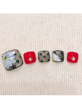 ピンキー(PINKY)/シースルーフラワーネイル