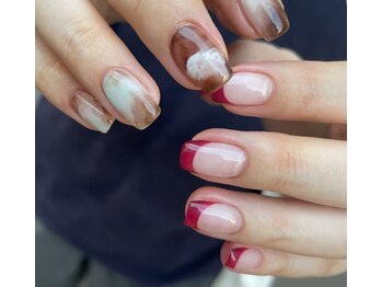 アモ(amo.)/カフェオレネイル