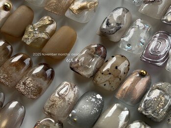 ロウイ(6ui.)の写真/[定額ネイルで指先からキレイに]ニュアンス好きにはたまらないデザインを豊富にご用意。オフィスネイルも◎