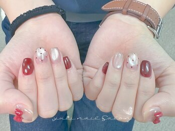 ユリネイル(YULI.NAlL)/