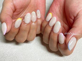 ネイルサロン イントゥ(into_)/カラフル 細フレンチ ホワイト