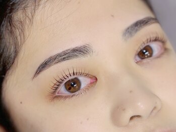 スパイス ネイルズ アンド スパ 玉川高島屋SC店(SPICE NAILS&SPA)/眉毛で印象は変わる!!