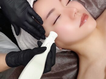 ヴィオーラ(VIAURA)の写真/圧倒的な結果へアプローチ！Plapendual-微細プラズマ技術＆次世代フェイシャル☆30代以上の毛穴/肌荒れに◎