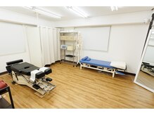 アプロ(APLO)の雰囲気（こちらの整体スペースで整体を行い、自律神経を整えます。）